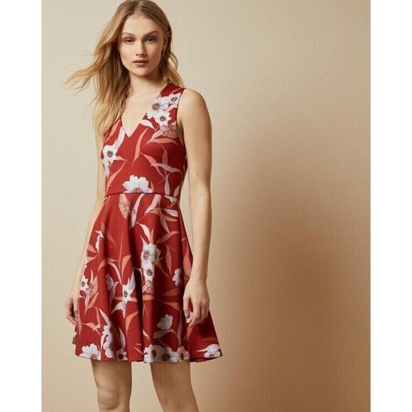 Ted Baker Enyaa Floral Skater Dress Fit Flare Sleeveless V Neck Red Zip … - Picture 3 of 10